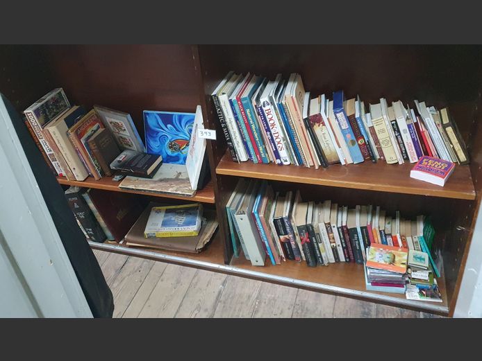 LOT: ASSORTED BOOKS, PUZZLES, etc