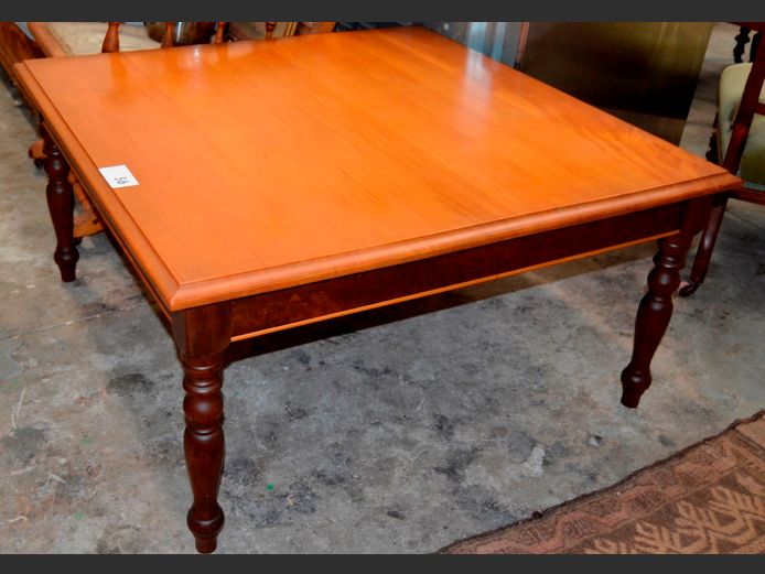 STINKWOOD & YELLOWWOOD COFFEE TABLE, 91 x 91 x 46cm