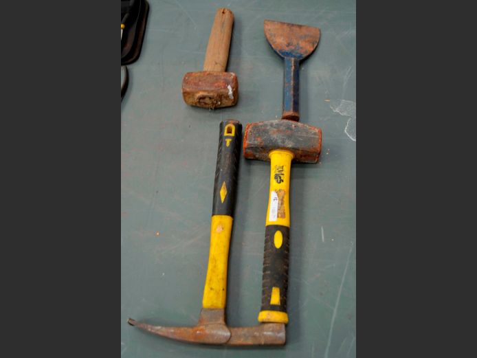 4-POUND HAMMERS, BOLSTER, etc