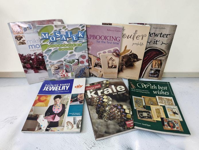 Collection of Craft and Hobby Books (English & Afrikaans)