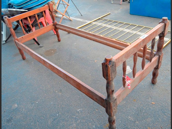 STAINED PINE SINGLE BED FRAME