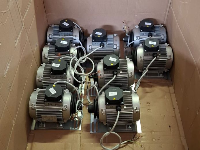 Electric motors: 1.5 HP x 9