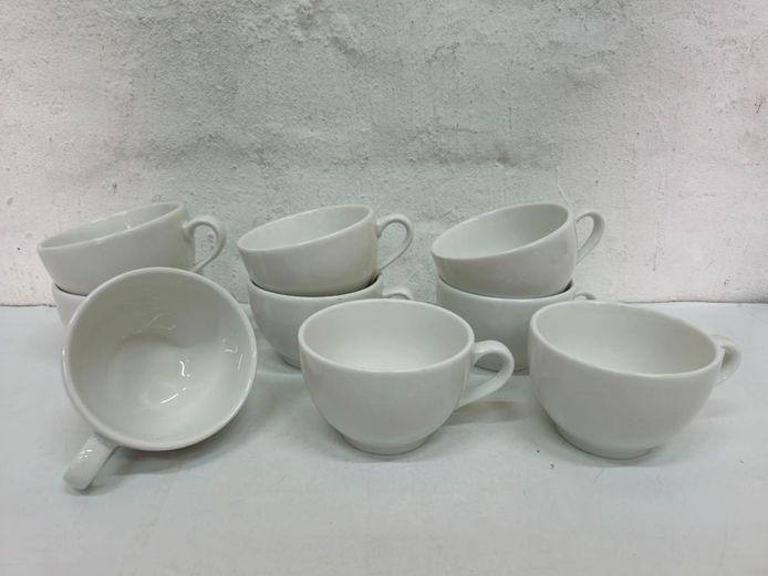 Continental Vitrified Hotelware Ceramic Teacups Set