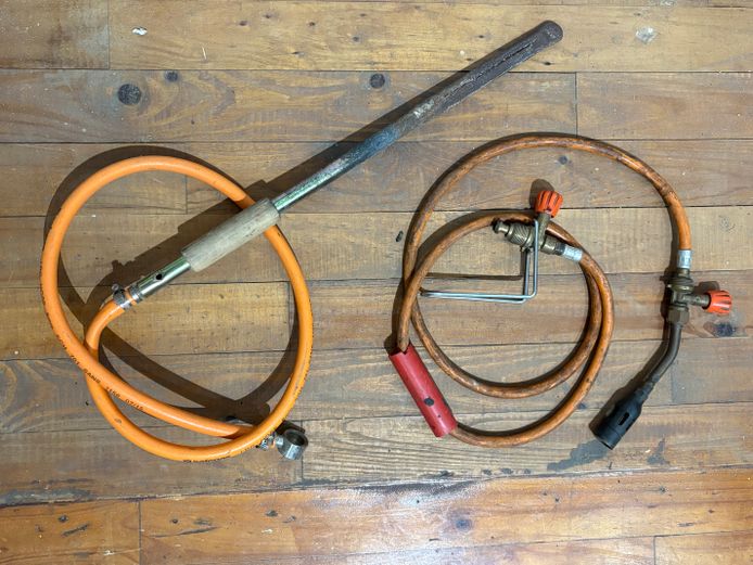 Gas Fire Stick + Braai Lighter 