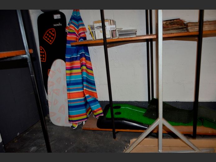 IRONING BOARD, BEACH UMBRELLA, etc