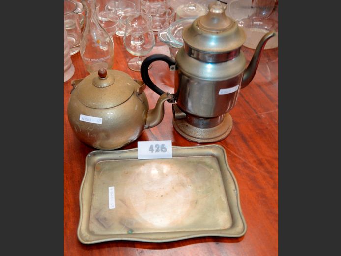 VINTAGE COFFEE PERCOLATOR, TEAPOT & SMALL TRAY