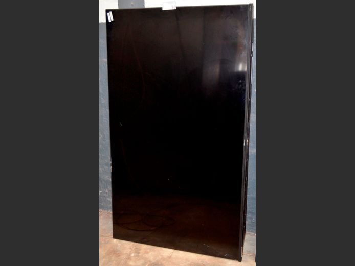 HISENSE 58" L.E.D. TV [Switches on, untested further, screen cracked] ### LICENCE PLEASE ###