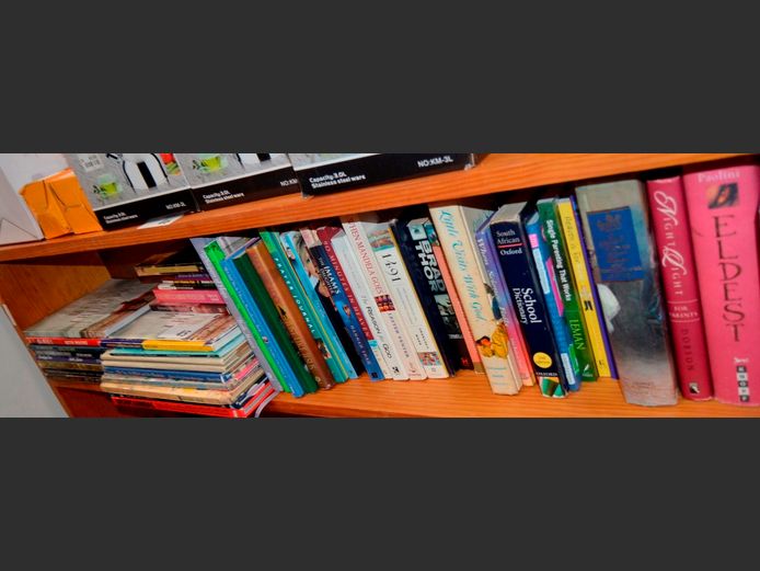 BOOKS: THE LION, THE WITCH & THE WARDROBE & OTHERS