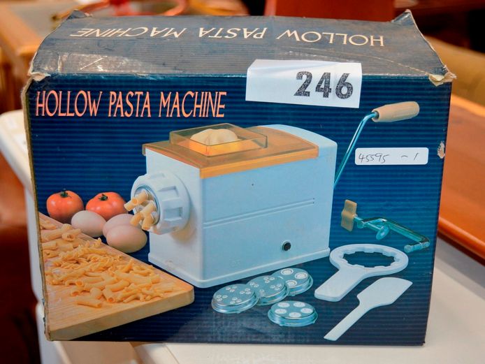 HOLLOW PASTA MACHINE
