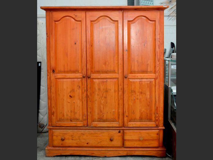 PINE 3-DOOR, 2-DRAWER WARDROBE, 162 x 60 x 197cm [Knob needed to 1 drawer]