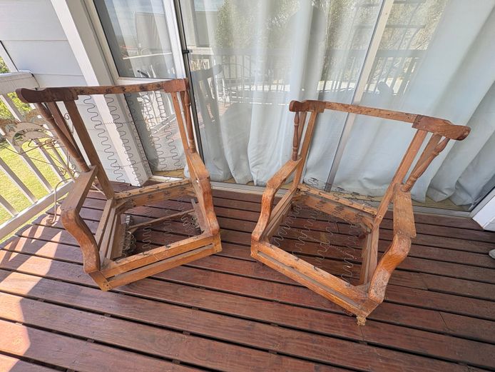 Set of wooden single seater frames for DIY projects (Price per item)
