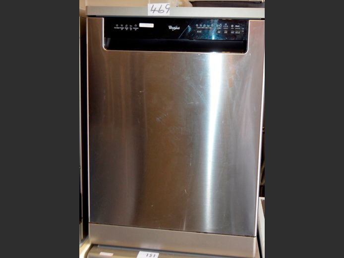 WHIRLPOOL STAINLESS STEEL FINISH DISHWASHER [Switches on, untested further] [#: 416448297]