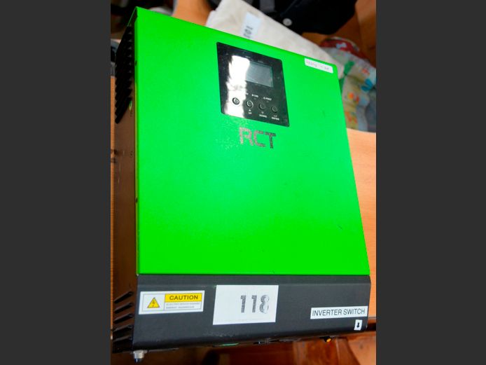 RCT 24V/3000W INVERTER CHARGER [Untested]