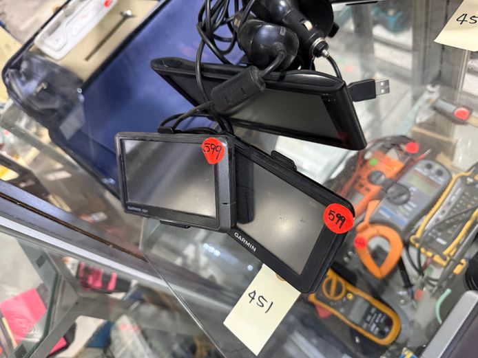 Lot of GPS Devices 