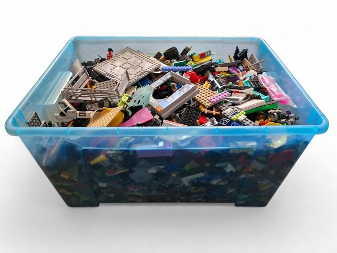 Large Collection of Mixed LEGO Bricks & Minifigure Parts (13.5kg)