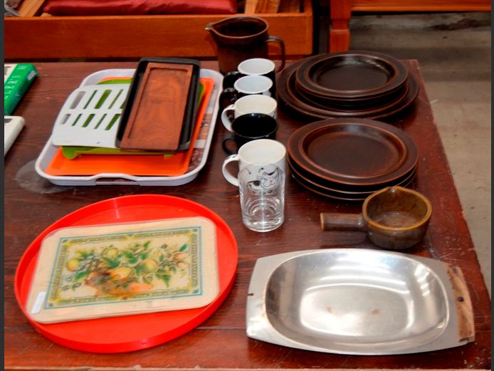 STONEWARE PLATES, JUG, MUGS, TRAYS, etc