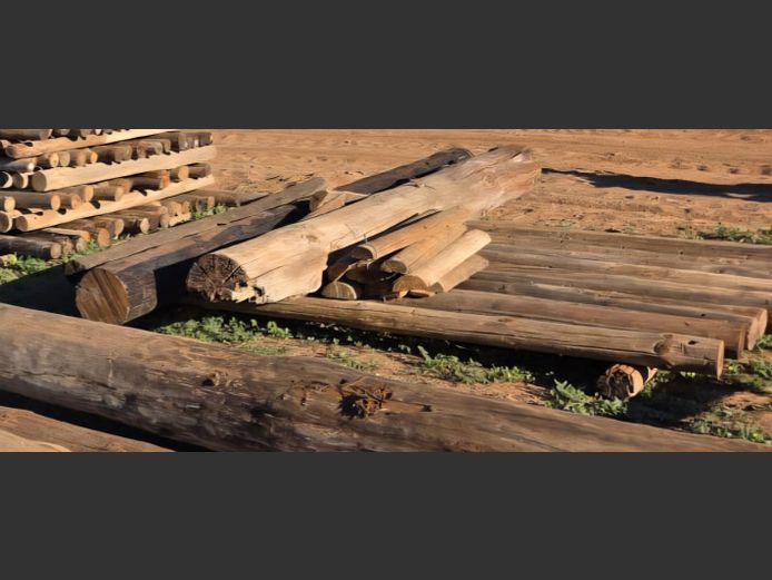 Houtpale (verskillende lengtes)