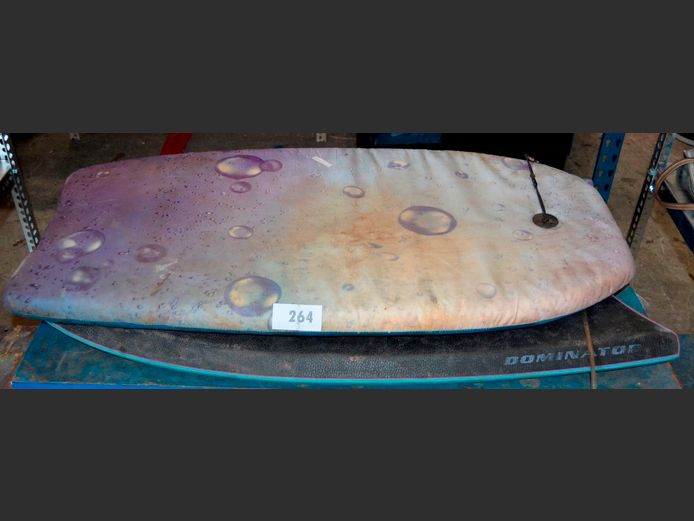 LOT: 2 x BOOGIE BOARDS, 97 x 53cm
