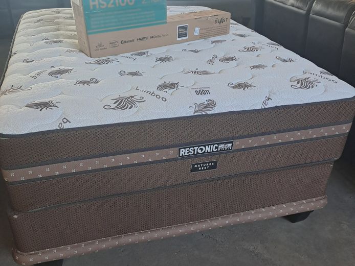 RESTONIC NATURES REST QUEEN BASE SET 