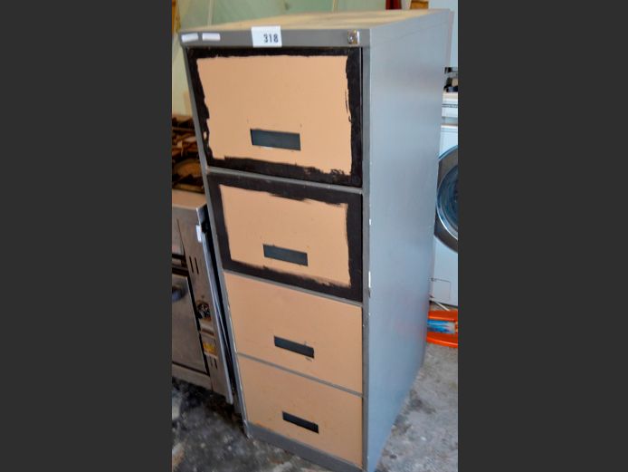 GREY STEEL 4-DRAWER FILING CABINET, 63 x 47 x 132cm [No key]