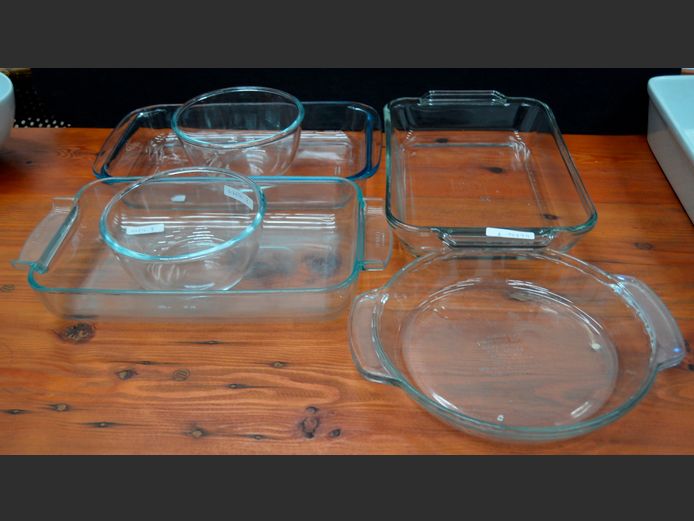 GLASS OVEN DISHES, GLASS BOWLS & PIE DISH