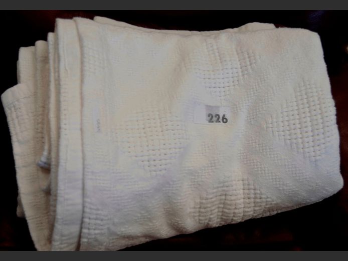 LOT OF 2: WHITE COTTON THROWS