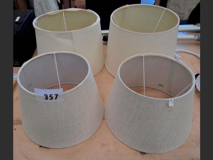 LOT: 2 x PAIRS LAMP SHADES