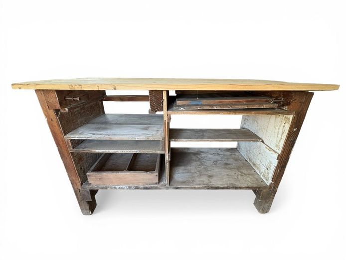 Rustic Timber Workshop Workbench / Island Counter