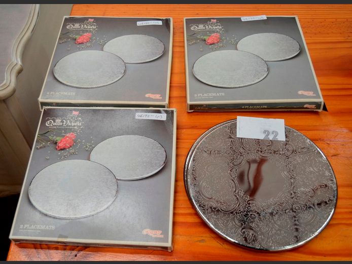 SET OF 6 "QUEEN VICTORIA" SILVER PLATE PLACEMATS, 20cm Diameter