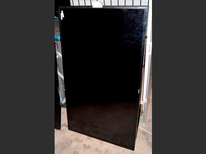 SAMSUNG 50" L.E.D. TV [Dead] ### LICENCE PLEASE