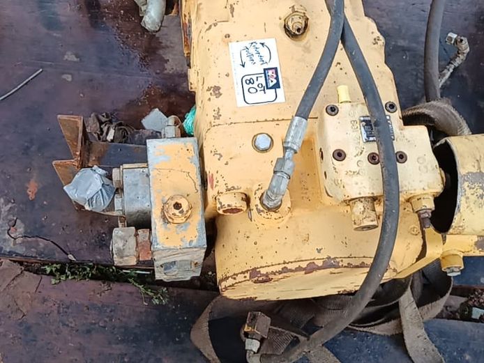 CATAPILLER 385 MAIN HYDROLIC PUMP