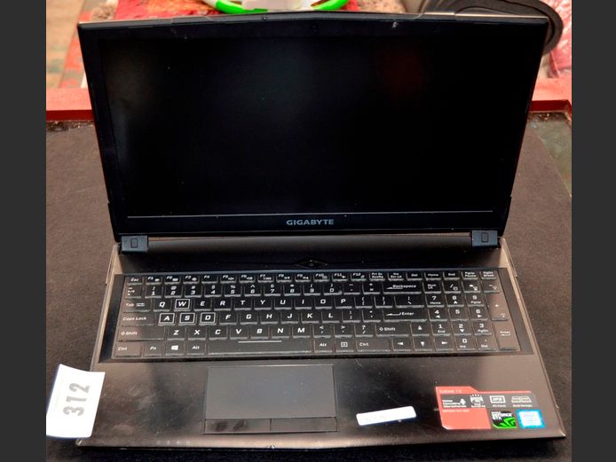 GIGABYTE SABRE 15 LAPTOP [Untested] [#: 408673784]