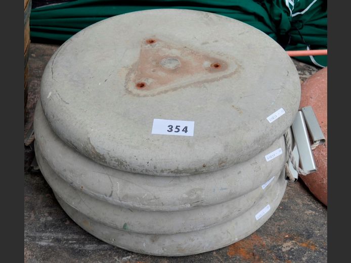 LOT OF: 4 x CONCRETE UMBRELLA STANDS