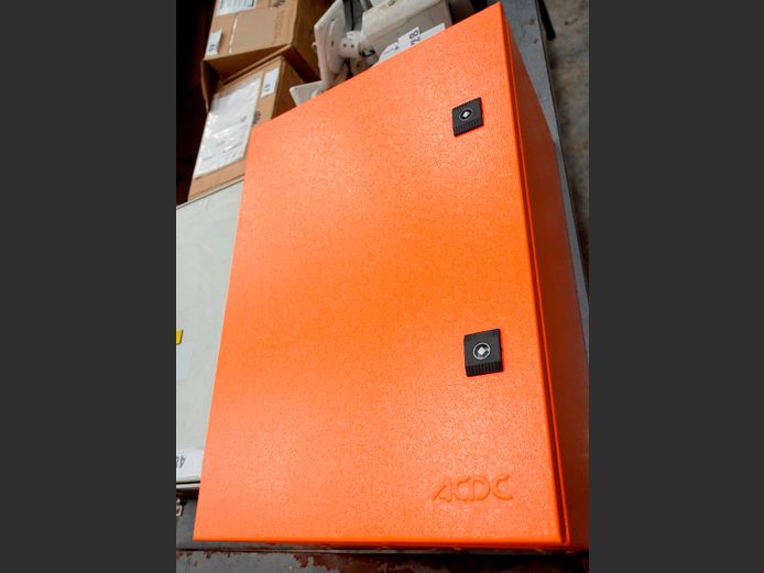 ORANGE DB BOX, 40 x 26 x 60cm