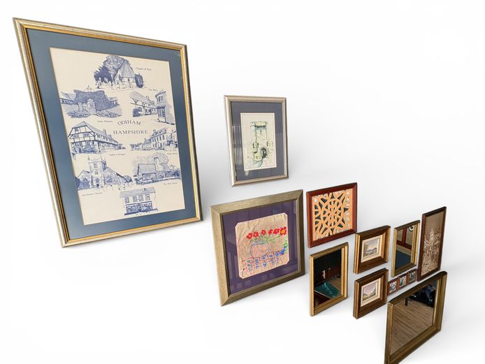 Lot of assorted wall art and mirrors