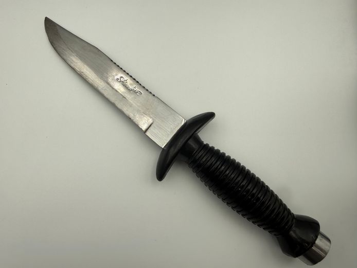 Hunting knife with black handle