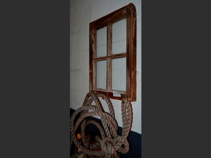 WINDOW FRAME WALL MOUNT COAT HOOK & ROPE, 60 x 45cm