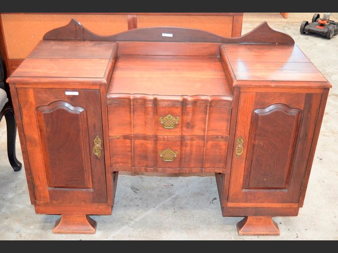 IMBUIA 2-DOOR, 2-DRAWER DRESSER, 118 x 47 x 83cm [Top splitting in places]