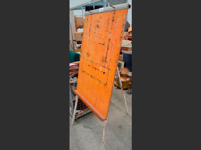 METAL & WOOD EASEL, 168 x 71cm
