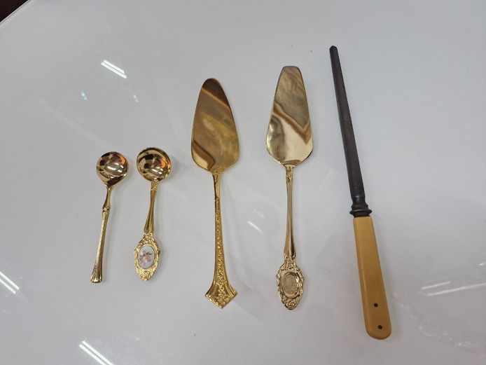 Vintage Gold Electroplated Cake Servers, Souvenir Spoons & Bone Handle Sharpener