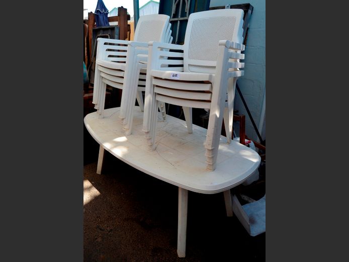 WHITE PLASTIC PATIO TABLE WITH 8 MATCHING CHAIRS, 190 x 99 x 68cm