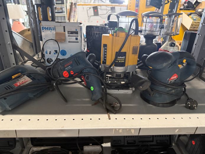 4 Electric power tools for spares - Not working