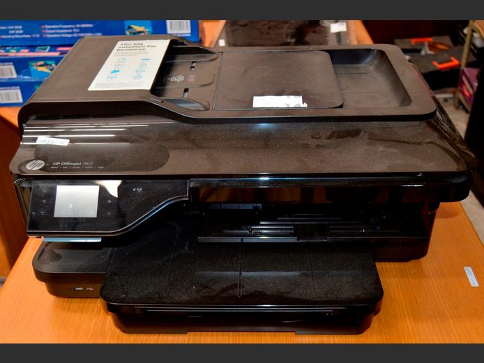 HP OFFICEJET 7612 ALL-IN-ONE PRINTER [Switches on, untested further, no power supply]