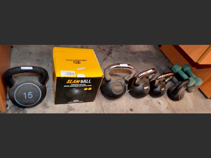 LOT: 5 x KETTLE BELLS, SLAM BALL & PAIR DUMBBELLS