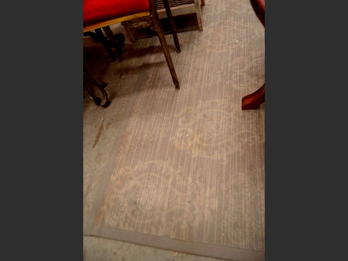 BEIGE & GREY PATTERNED CARPET, 228 x 153cm