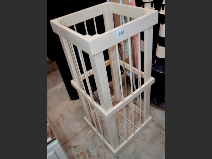 CREAM PAINTED WOODEN LAUNDRY BASKET, 45 x 45 x 100cm