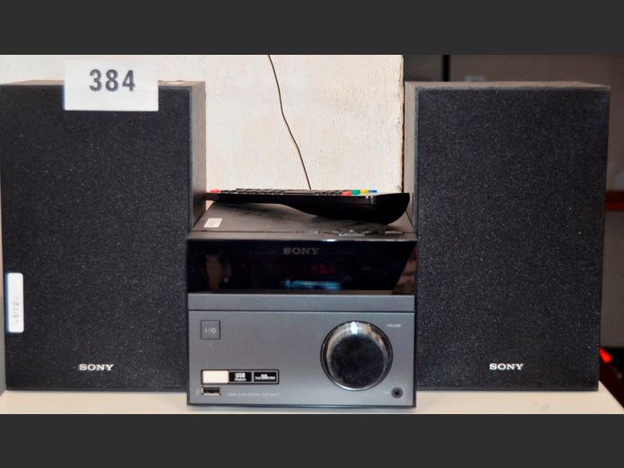 SONY CMT-540D MICRO HI-FI WITH REMOTE [Switches on, untested further]