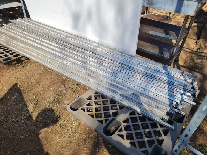LOT STEEL SHELVING MOUNTING RAILS