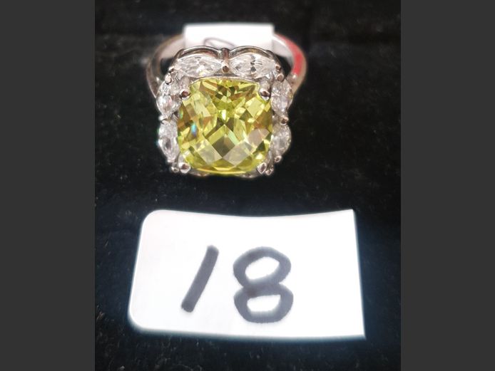 SILVER DRESS RING WITH GREEN STONES