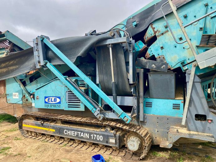 POWERSCREEN CHIEFTAIN 1700